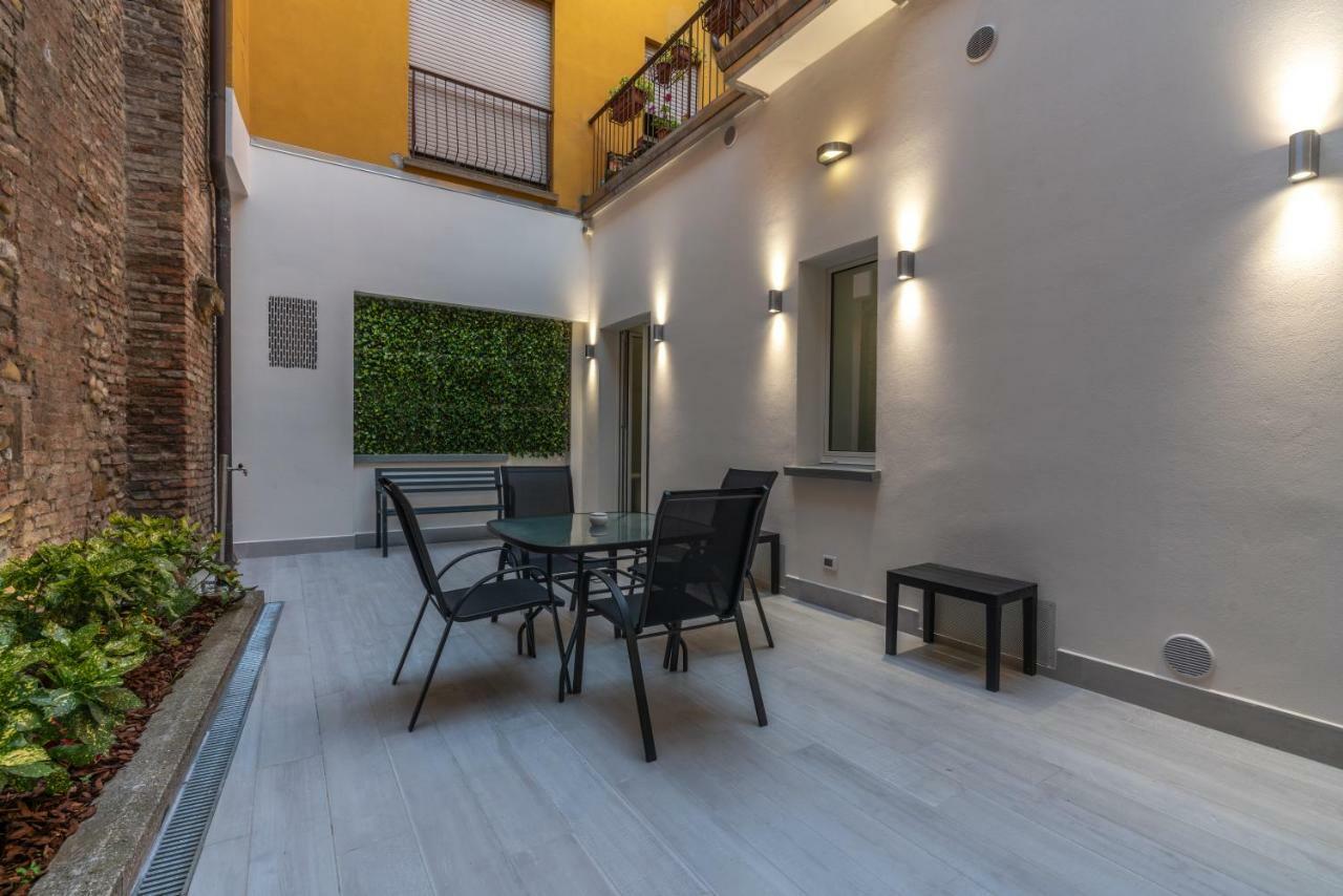 Dimora Santo Stefano: Ampia, Con Giardino Privato Apartment Bologna Exterior photo